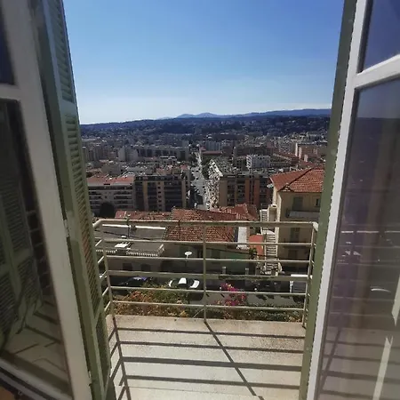 Privat bolig Private With Private Balcony And Amazing View Nice