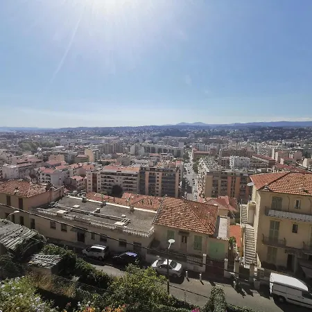 Private With Private Balcony And Amazing View Privat bolig